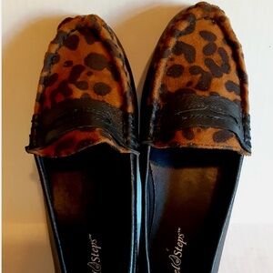 NEW IN BOX Angel Steps Leopard Print Slip on Flats Woman's Size 10 wide